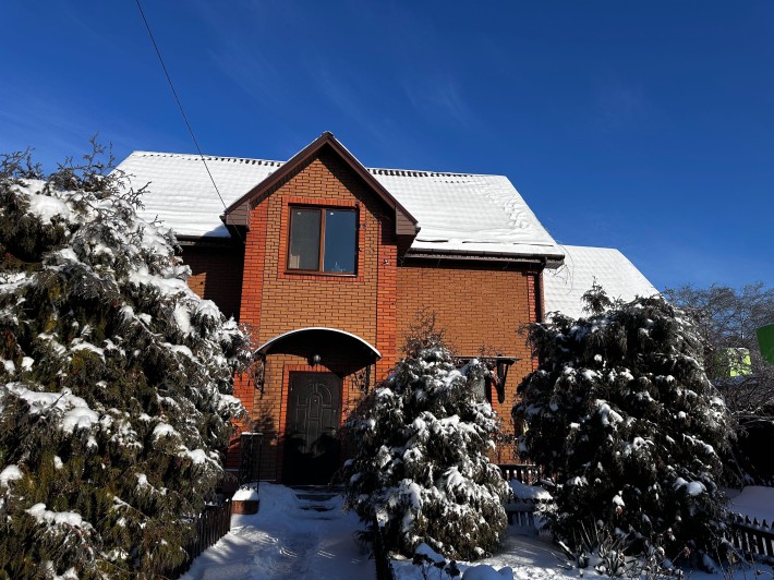 Просторий будинок для щасливого життя всієї родини - фото 1