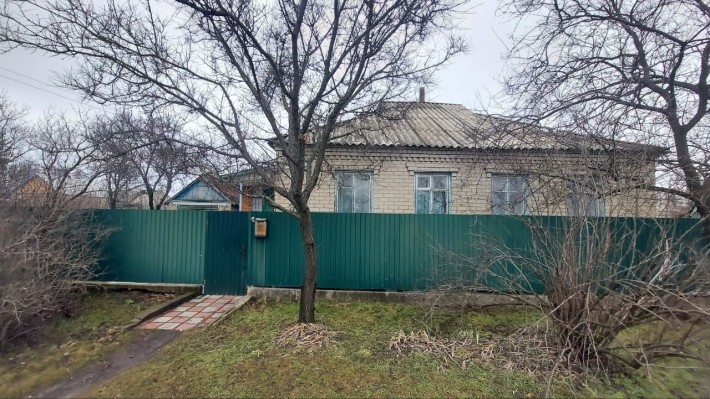 Продам будинок м Ізюм - фото 1
