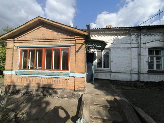 Продам частину будиноку Казатин