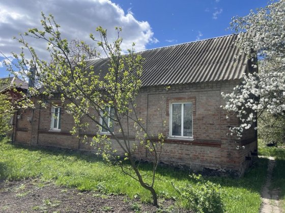 Продається дім Козятин 20 хв від центру провед. газ, каналізація, вода Казатин