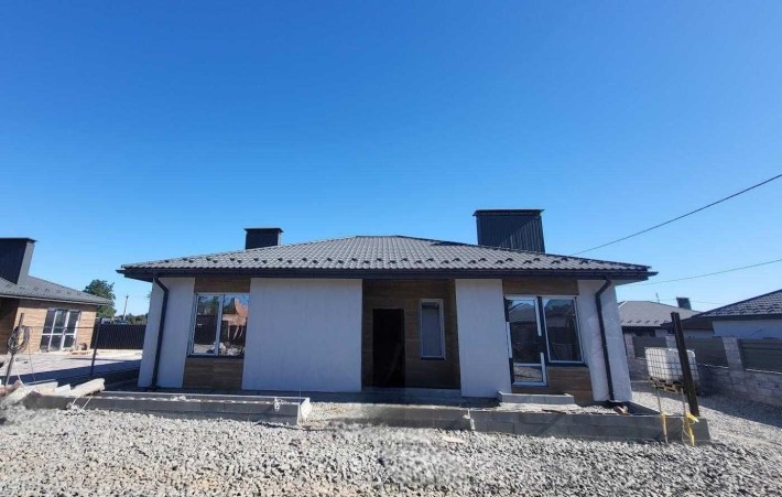 Продаж будинку в котеджному містечку в Гостомелі - фото 1