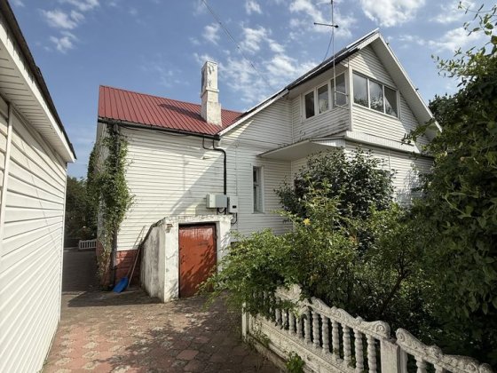 Продам сімейний будинок ! Можливо на дві сімʼі! Каменец-Подольский