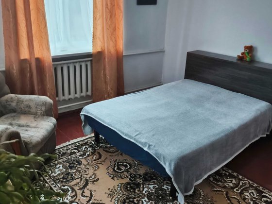 Будинок з цокольним поверхом Каменец-Подольский