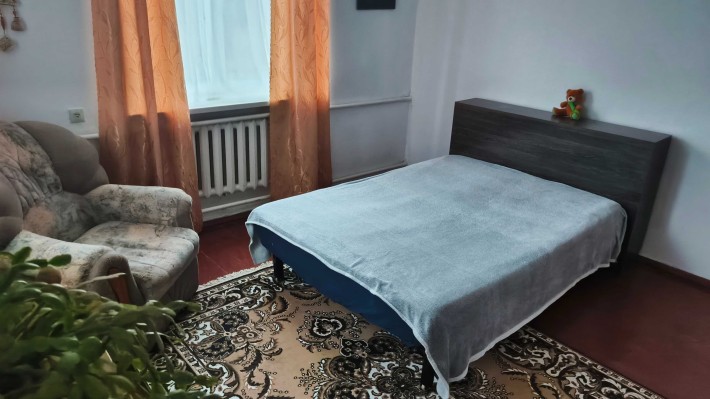 Будинок з цокольним поверхом - фото 1