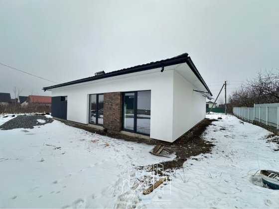 Продам новенький будинок зручного планування! Каменец-Подольский