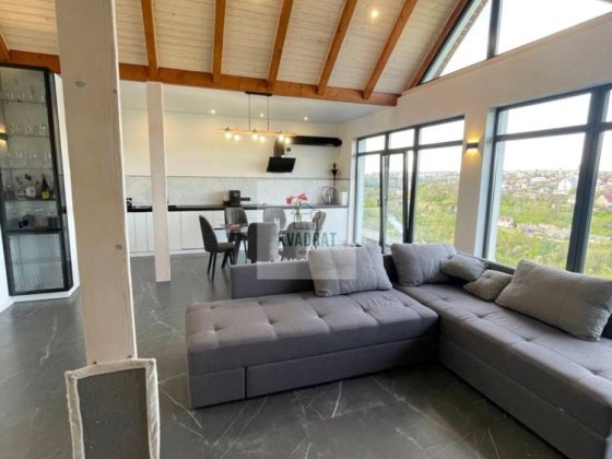 Продам котедж з неймовірним виглядом на Стару Фортецю Каменец-Подольский