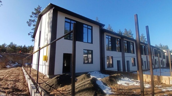 ГОСТОМЕЛЬ ПРОДАЖ таунхауса 140м2 - фото 1