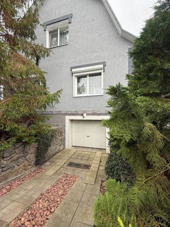 Цей будинок в Гостомелі про щасливе життя! - фото 1