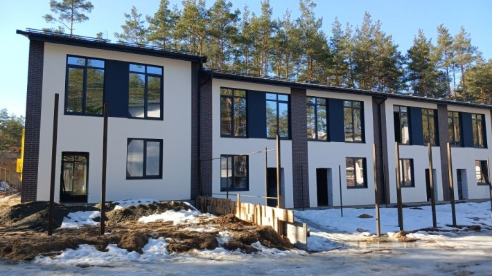 Біля Сосен.Гостомель Таун 120м, видовий.ГАЗ - фото 1