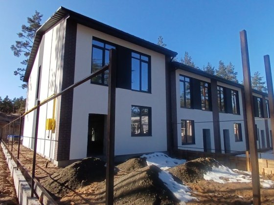 Біля Парку та Лісу Боковий таун з великою ділянкою.ГАЗ, Гостомель