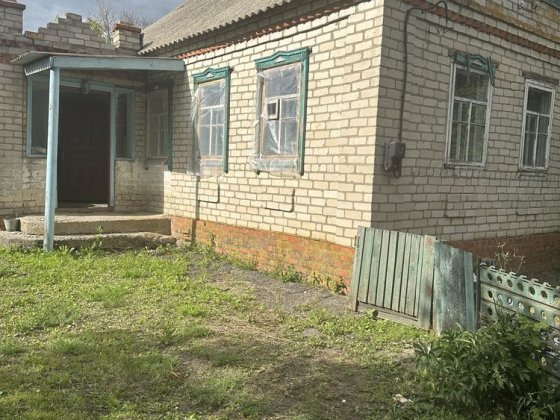 Продам будинок с.Піщанка Берестин