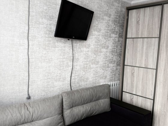 Будинок енергонезалежний Лозова