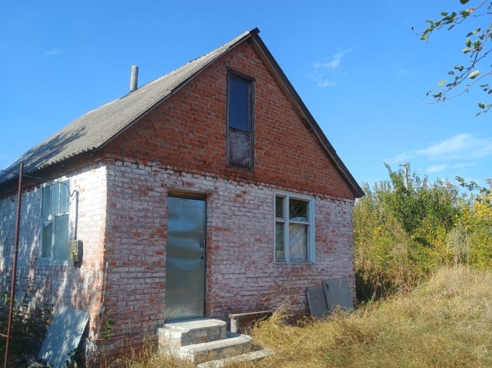 Садовий будинок з земельною ділянкою 6 сот. в межах міста. - фото 1