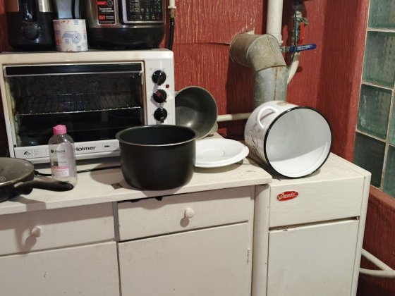 Продаю добротное домовладение в центре г.Мерефа 20 соток гараж флигель Мерефа