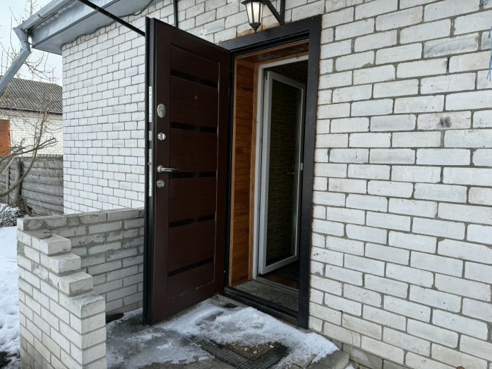 Обмін будинку на квартиру - фото 1