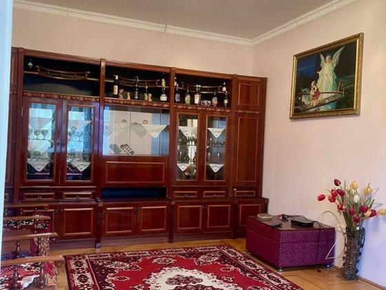 Продається напівособняк в центральній частині міста Мукачево