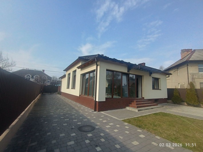 Продаж 2 Будинків /Басейн - фото 1