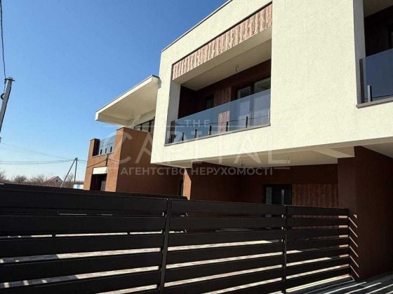 Продаю видові таунхауси Мукачево Закарпаття Графа фон Шенборна Мукачево