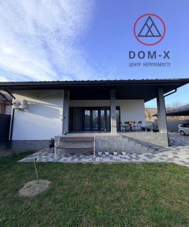 Продається сучасний будинок в Мукачево - фото 1