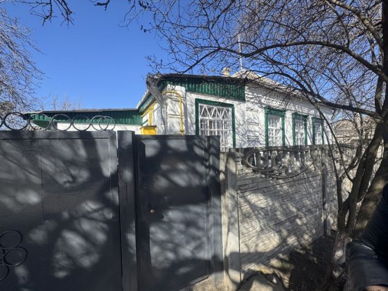 Продам цегляний будинок ‼️р-н Решкут‼️