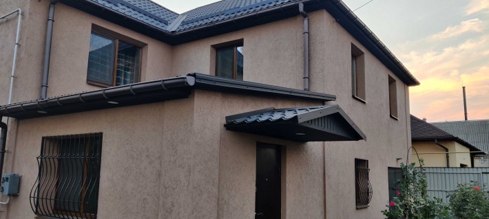 Продам двухэтажный дом - фото 1