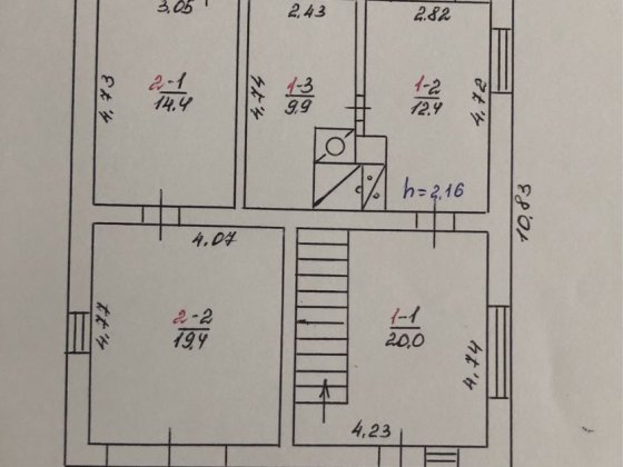 Двоповерховий будинок Славута