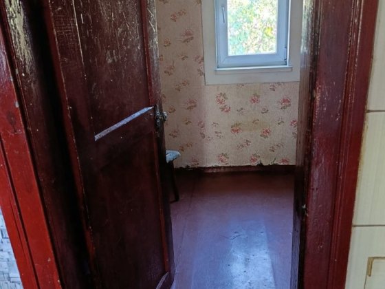 Продам пів будинку Славута