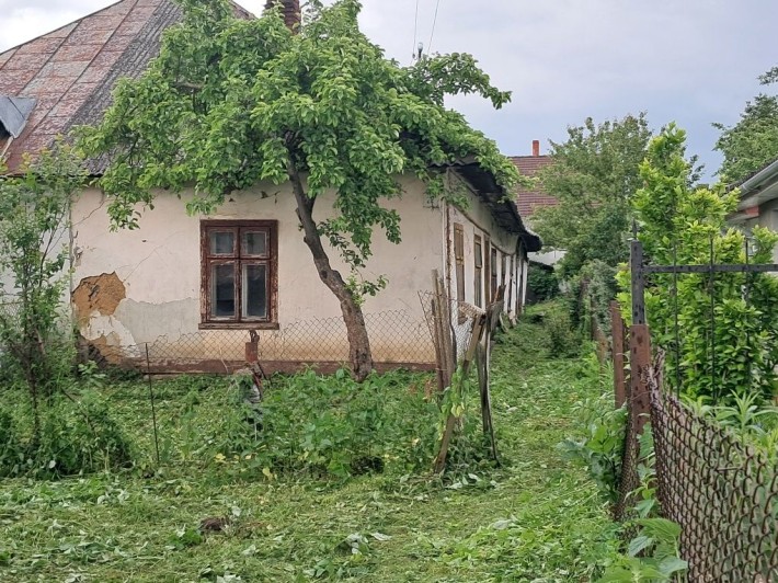 ТЕРМІНОВО!!! м.Стрий поряд з центром  Власний буд з власною ділянкою - фото 1