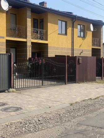 Продам цегляний котедж район Новий Світ - фото 1