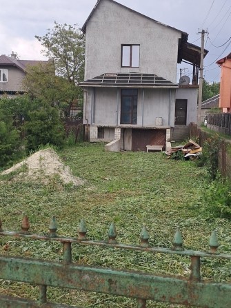 Будинок у місті Стрий — поруч із центром міста! - фото 1