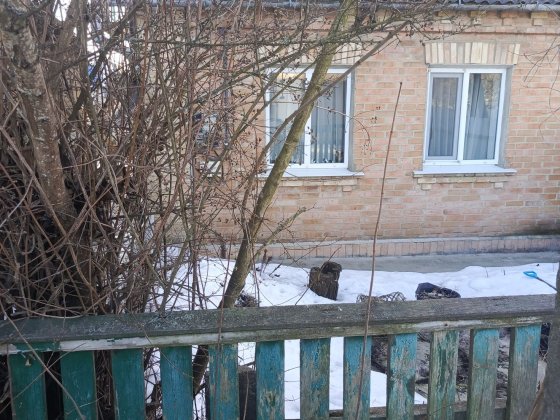 Продається 1/2 будинку Фастів