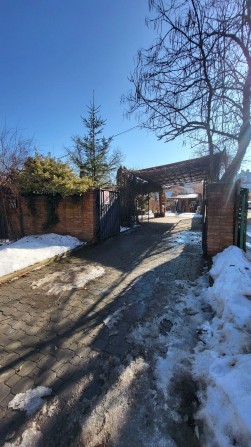 Продаж будинку в центрі міста - фото 1