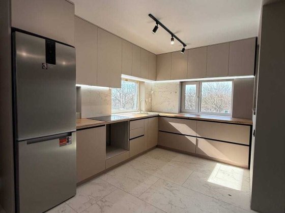 Будинок з Євроремонтом по ціні 1к Новобудови! Терміновий продаж! Хмельницький