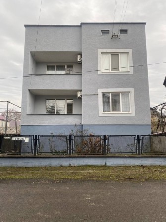 Продається будинок в. м. Хуст - фото 1