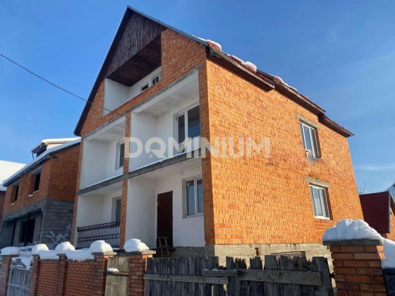 Продається новобудова у м. Хуст Хуст