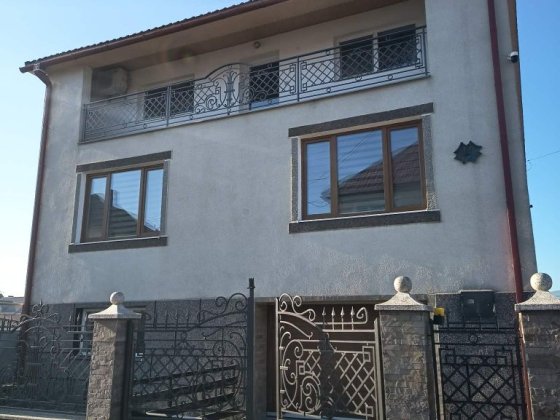 Продам будинок у м.Хуст Хуст