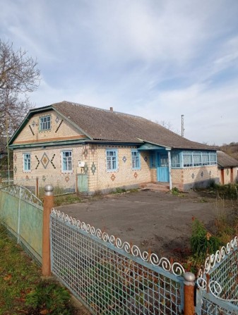Продається добротний будинок - фото 1
