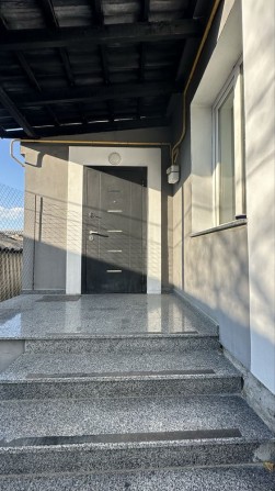 Продаж  будинку з капітальним ремонтом - фото 1