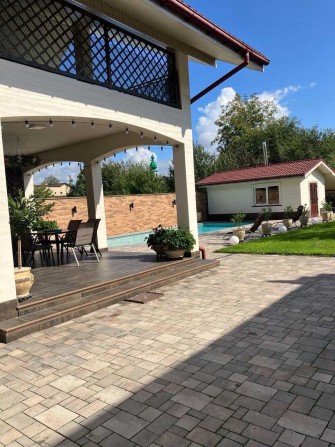 Продається сучасний будинок у місті Хуст — готовий до проживання - фото 1