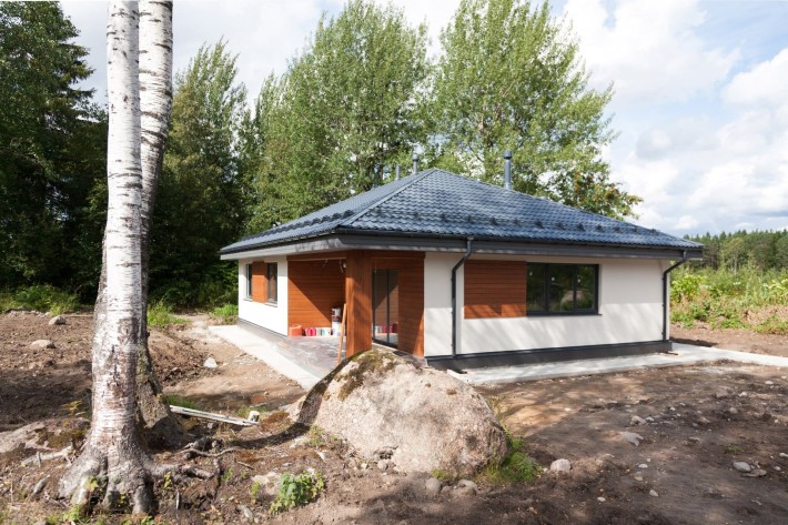 Будинок 100 м² готовий фундамент, дах, стіни, фасад і вікна - фото 1