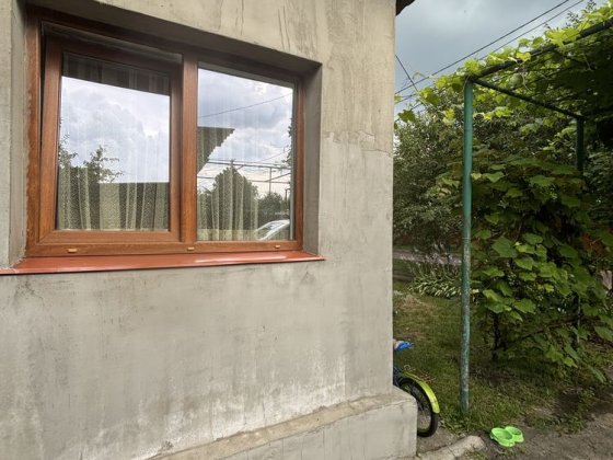 Продається 1/2 цегляного будинку Шептицький