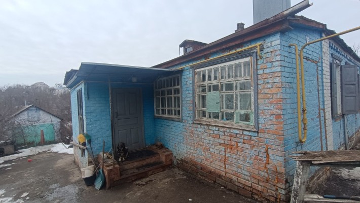 Продаж будинку в Чугуєві, літня кухня, гараж, озеро в кінці городу - фото 1