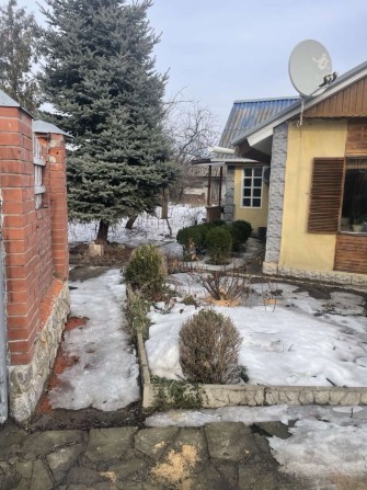 Продам будинок у м. Чугуїв, Харківська область - фото 1