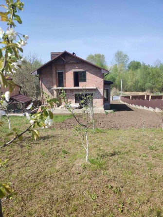 Великий буднок біля озера, на ділянці сад та колодязь 37315 - фото 1