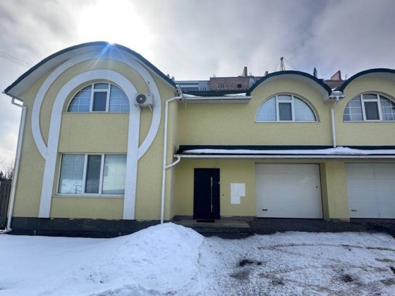 Продаж сучасного котеджу . Хмельницький