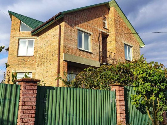 Затишний будинок з мінсандрою, великою ділянкою. Якісний ремонт32079 Хмельницький