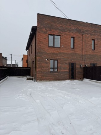 Продаж квадродуплексу з ремонтом АГРОНОМІЧНЕ, передмістя Вінниці. - фото 1