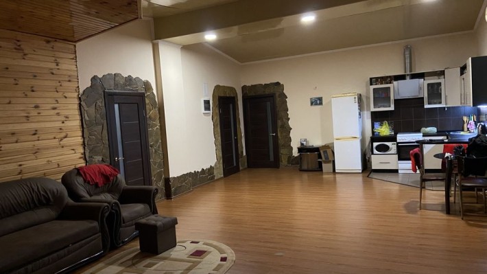 Продажа дома  плюс офис  красная линия. - фото 1