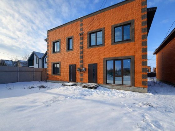 Продам таунхаус в чистовому та опаленям Вінницькі Хутори