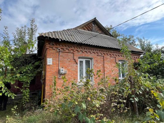 Продам будинок, м. Гайсин . Писати лише на вайбер Гайсин